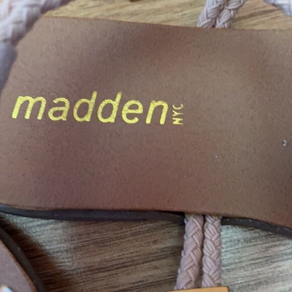 Madden NYC pink and gold sandals sz 8.5 - Picture 7 of 7